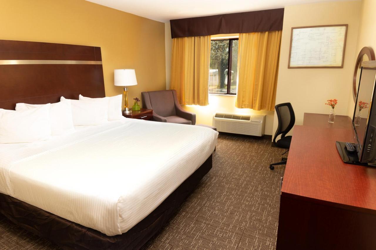 Ponderosa Inn Грешем Экстерьер фото