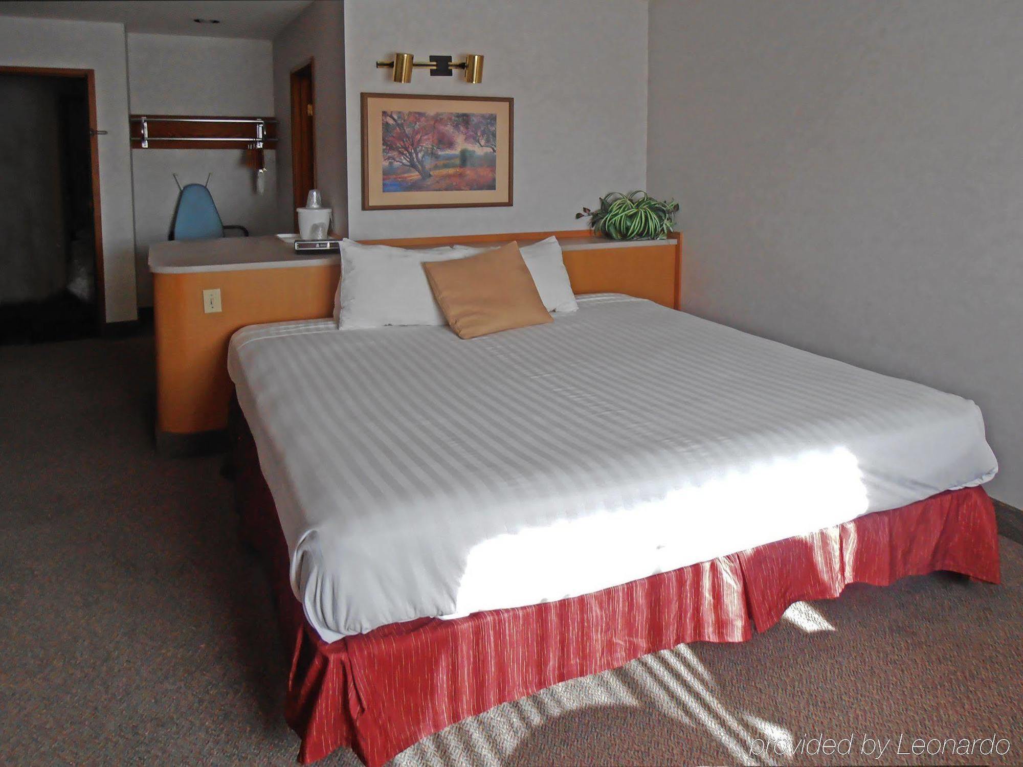 Ponderosa Inn Грешем Экстерьер фото